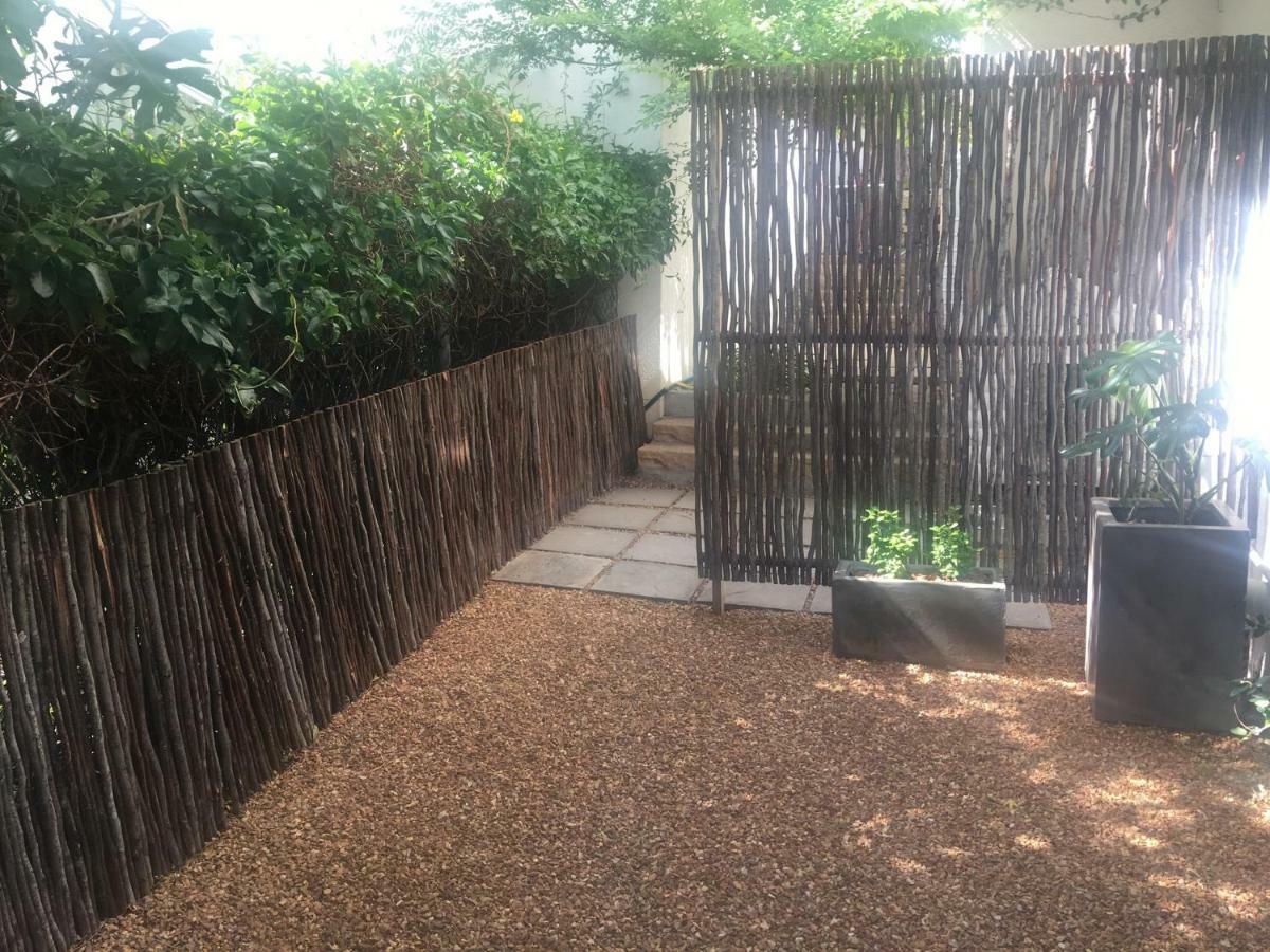 Table Mountain Guest Cottage With Private Garden Ciudad del Cabo Exterior foto